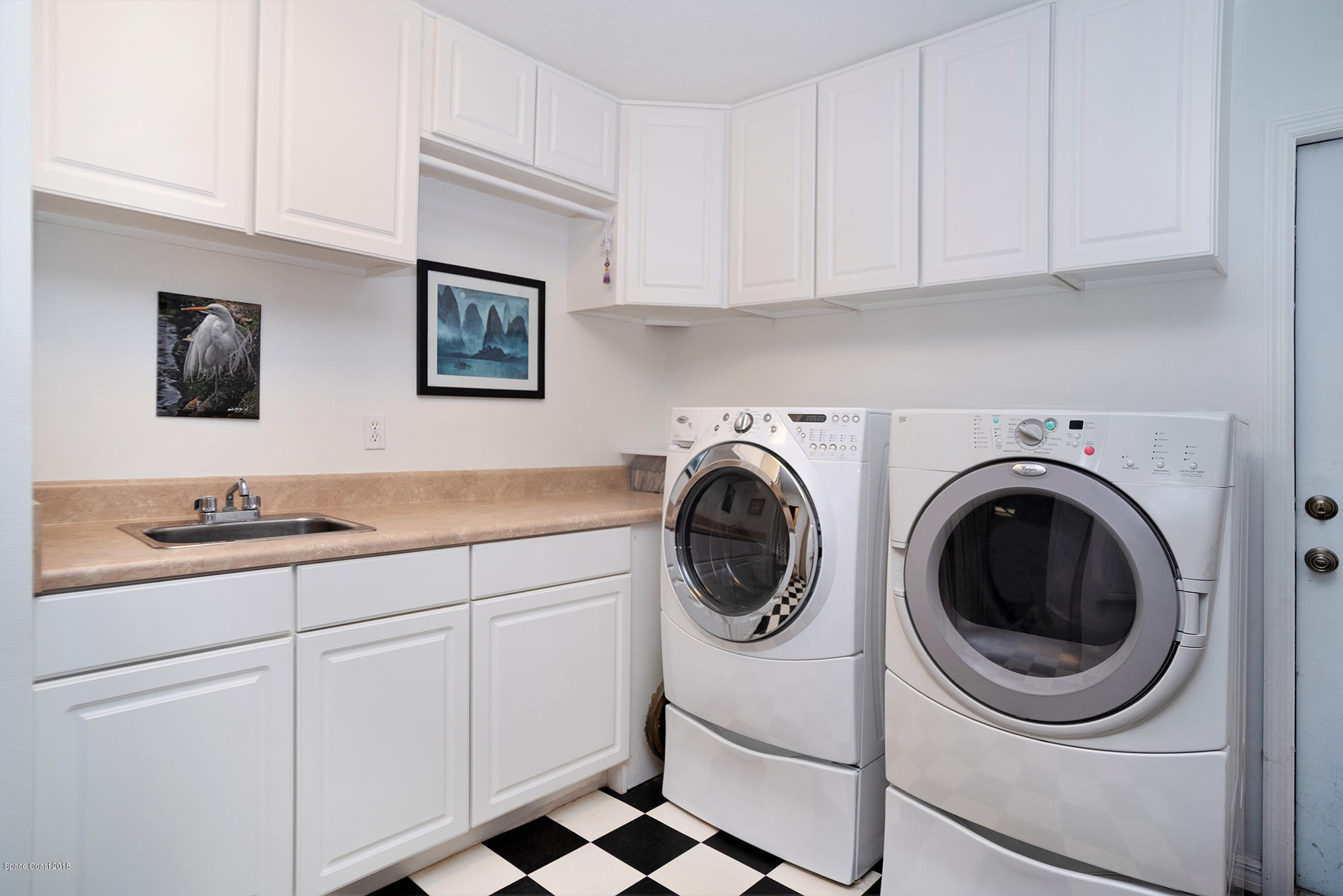1415 Atz Road Malabar, FL 32950 - Photo 10 of 19 Laundry
