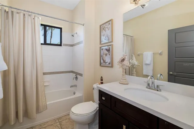 $999,000 | 826 Honeyflower Loop, Bradenton, FL 34212