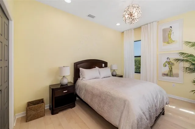 $999,000 | 826 Honeyflower Loop, Bradenton, FL 34212