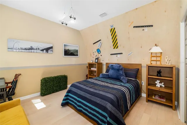 $979,000 | 826 Honeyflower Loop, Bradenton, FL 34212