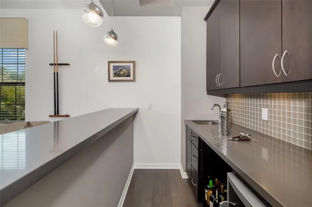 $979,000 | 826 Honeyflower Loop, Bradenton, FL 34212