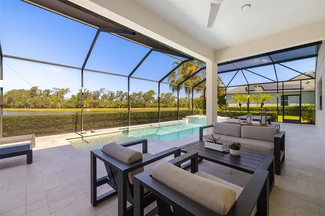 $979,000 | 826 Honeyflower Loop, Bradenton, FL 34212