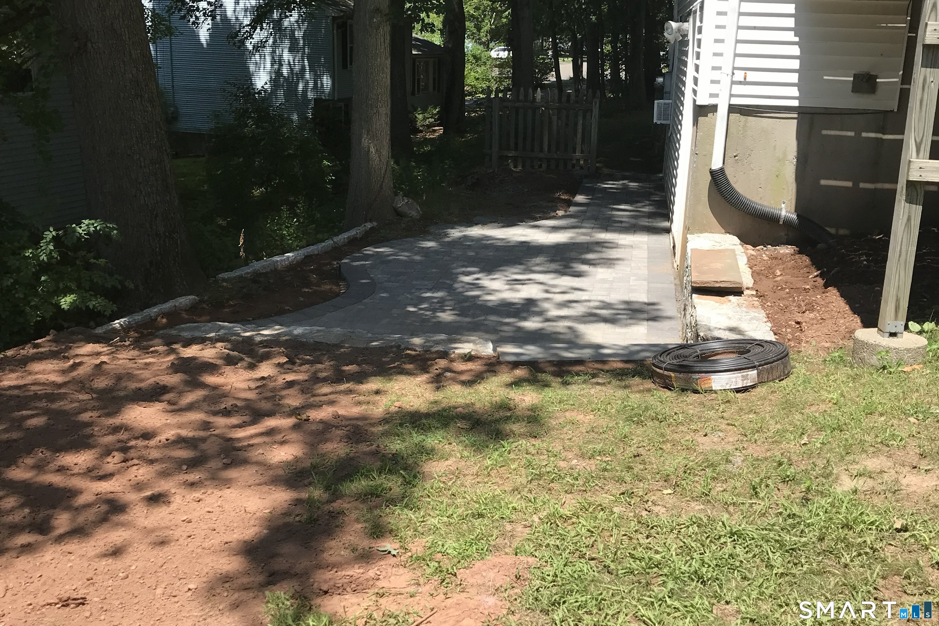 224 Anns Farm Road Hamden, CT 06518 - Photo 14 of 17 a view of yard
