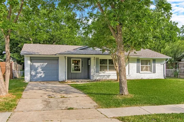 $1,750 | 5303 Kiamesha Way, Mesquite, TX 75150