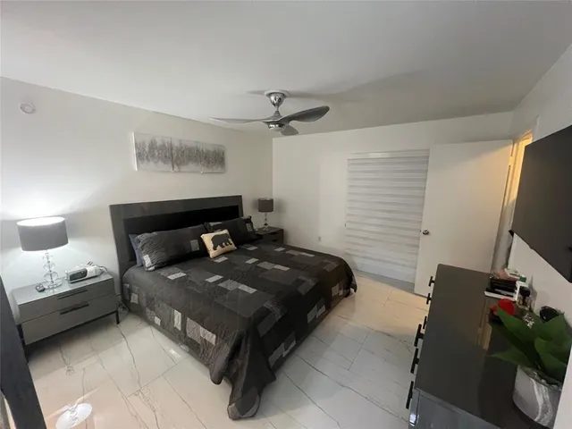 $2,300 | 2425 Northwest 33rd Street, Unit 1305, Oakland Park, FL 33309