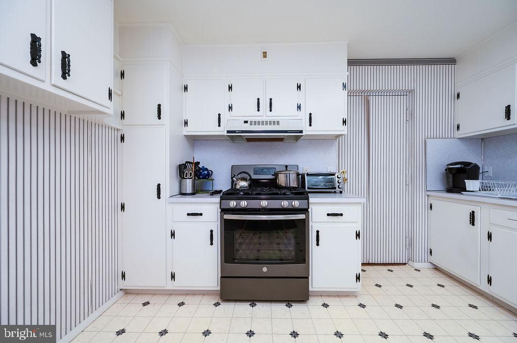 1375 Pershing Boulevard, Unit 404 Reading, PA 19607 - Photo 12 of 42 Gallery Image 12