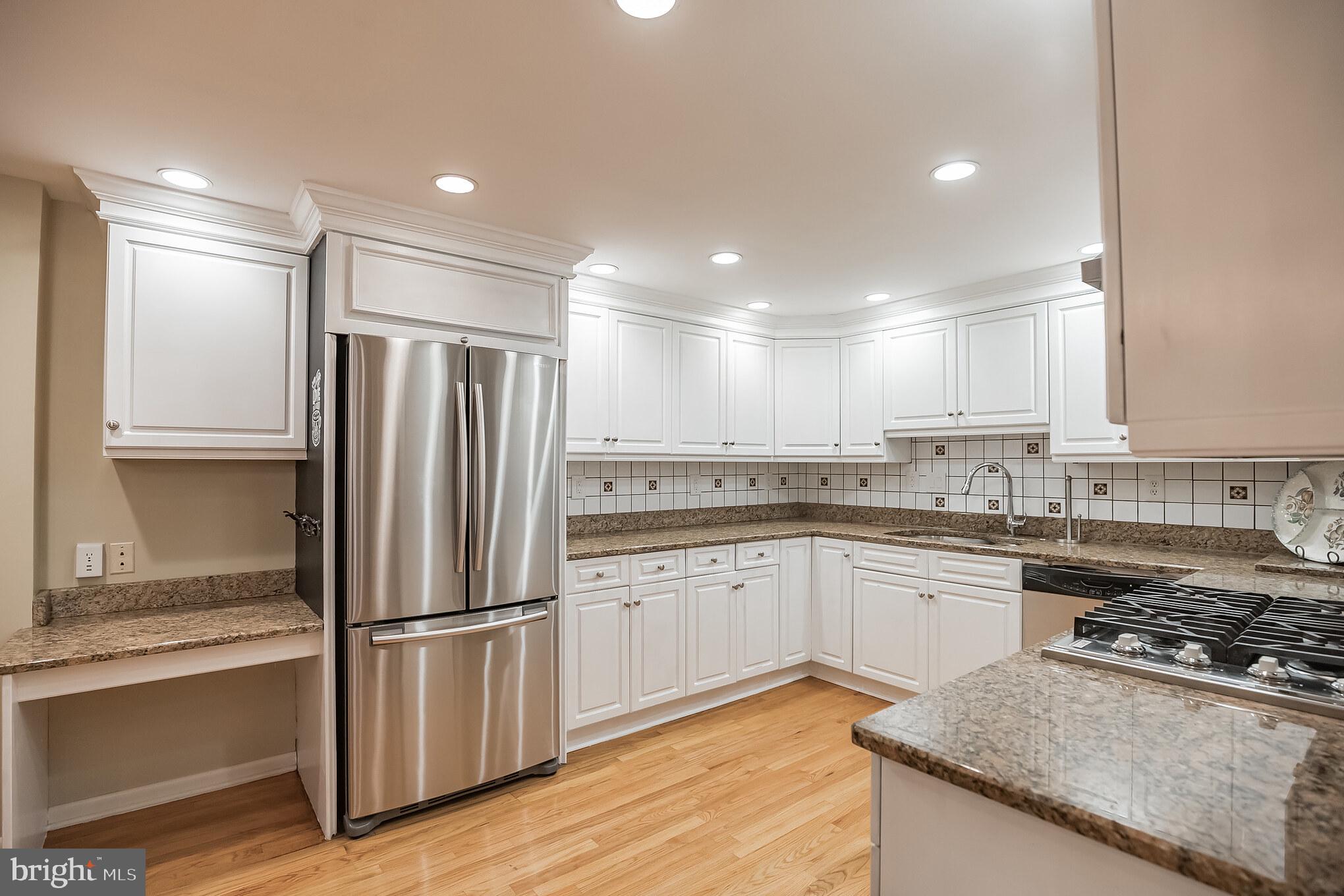 109 West Riding Road Cherry Hill, NJ 08003 - Photo 9 of 36 Gallery Image 9