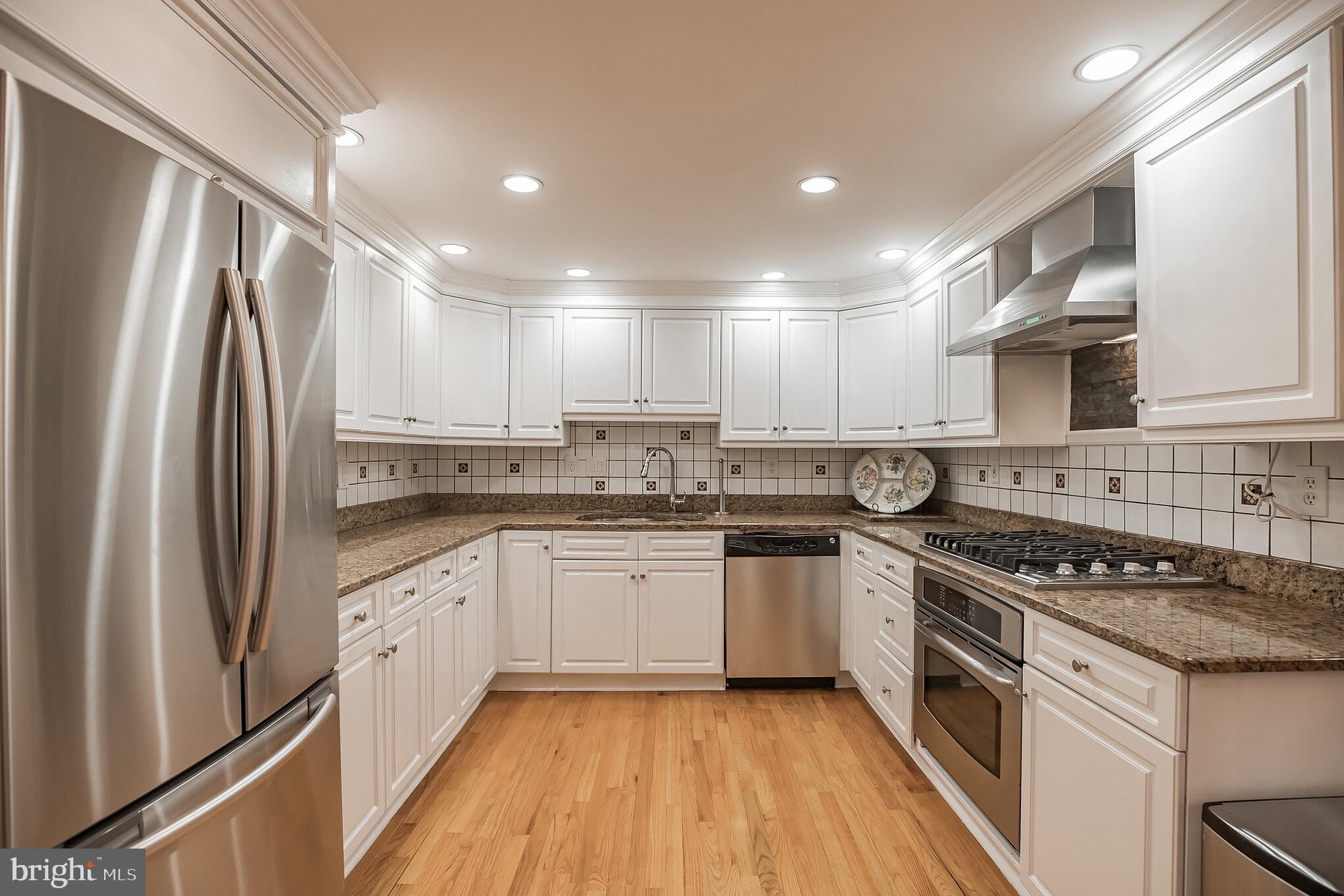 109 West Riding Road Cherry Hill, NJ 08003 - Photo 10 of 36 Gallery Image 10