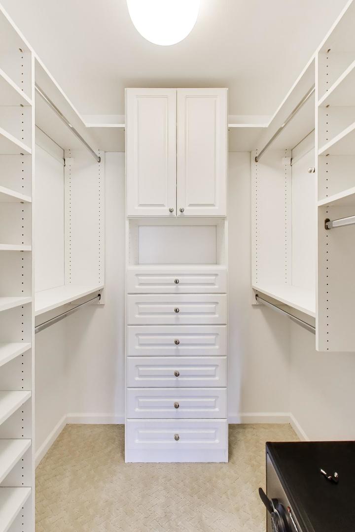 362 Kelburn Road, Unit 322 Deerfield, IL 60015 - Photo 18 of 31