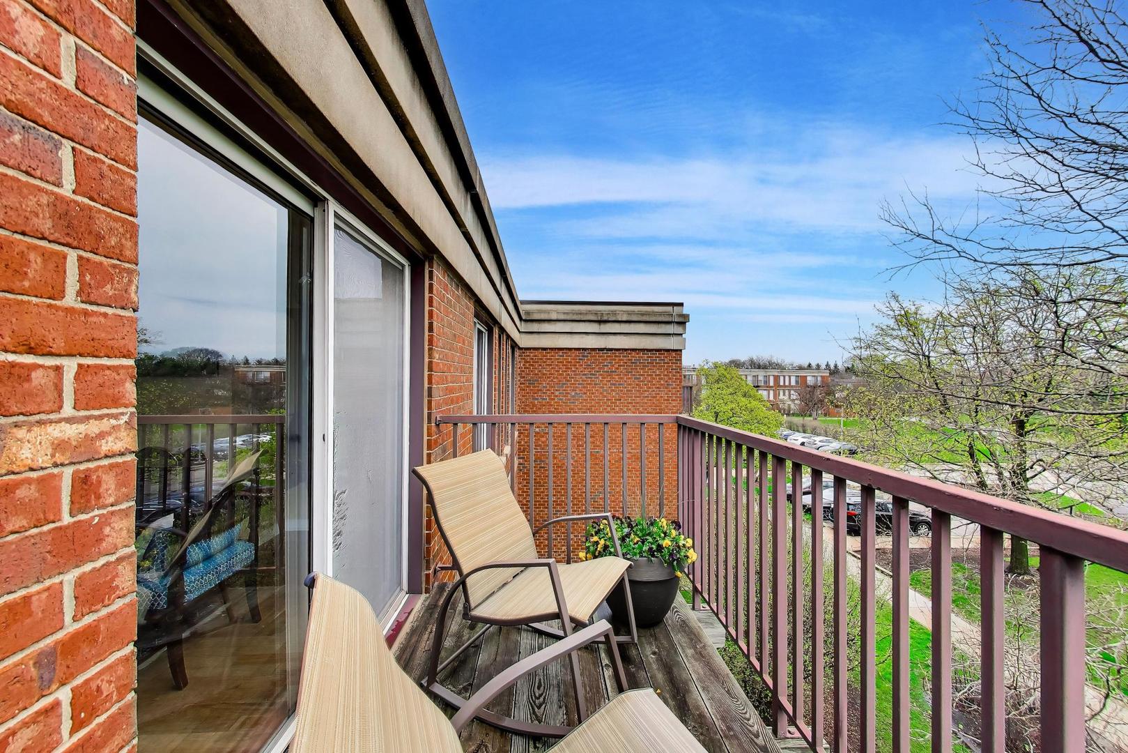 362 Kelburn Road, Unit 322 Deerfield, IL 60015 - Photo 27 of 31