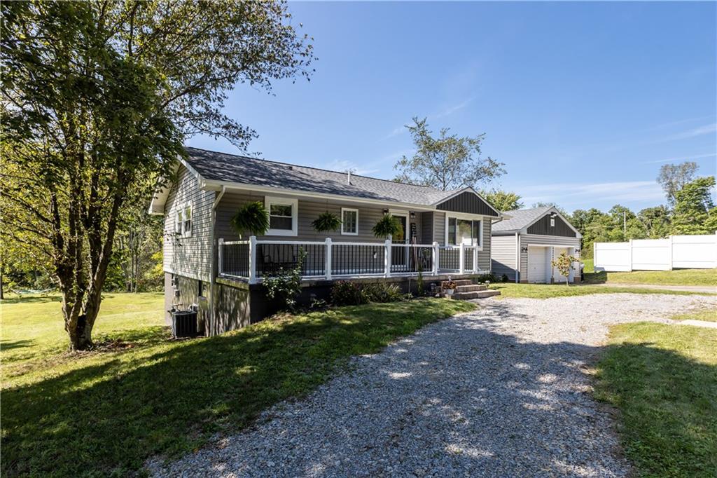 754 Franklin Road Mars, PA 16046 - Photo 2 of 25 Gallery Image 2