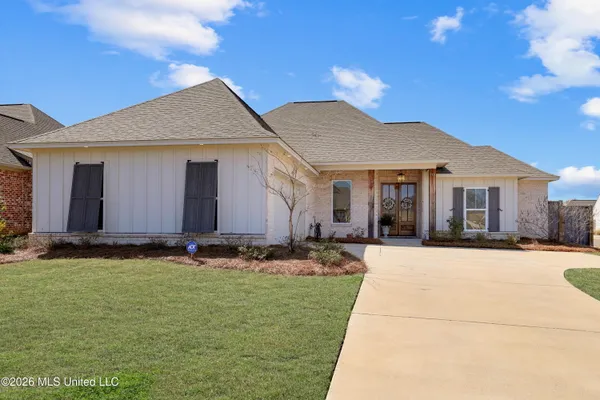 $375,000 | 701 Summerfield Drive, Canton, MS 39046