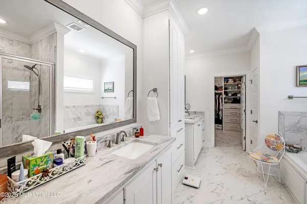 $375,000 | 701 Summerfield Drive, Canton, MS 39046