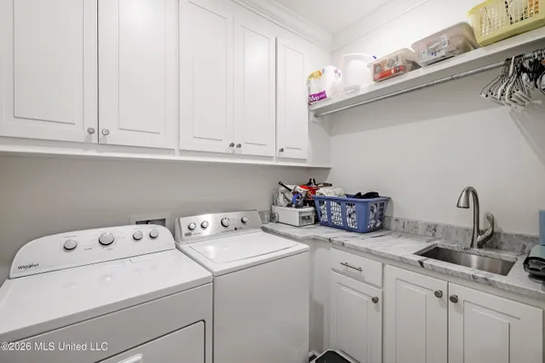 $375,000 | 701 Summerfield Drive, Canton, MS 39046