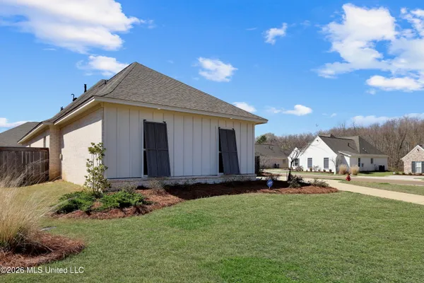 $375,000 | 701 Summerfield Drive, Canton, MS 39046