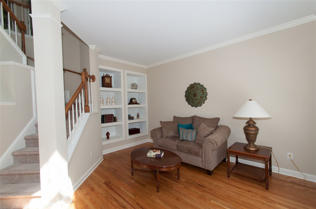 8905 Braceridge Road Raleigh, NC 27613 - Photo 18 of 25 Living Room