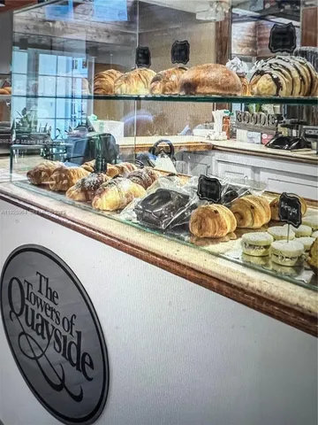 $4,100 | 2000 Towerside Terrace, Unit 1905, Miami, FL 33138