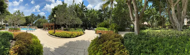 $4,100 | 2000 Towerside Terrace, Unit 1905, Miami, FL 33138