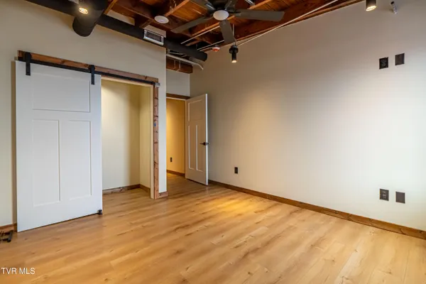 $2,800 | 453 East Main Street, Unit 800, Kingsport, TN 37660