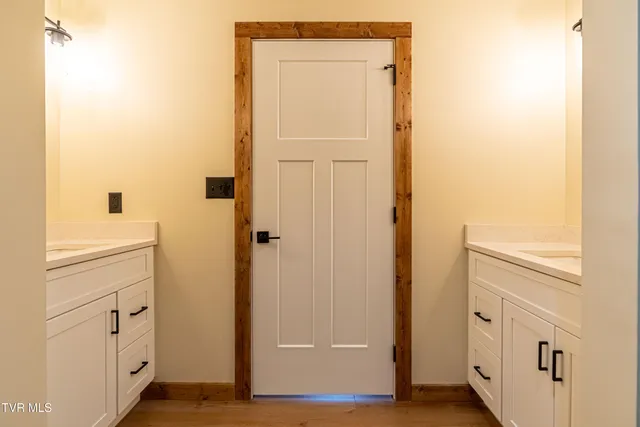 $2,800 | 453 East Main Street, Unit 800, Kingsport, TN 37660