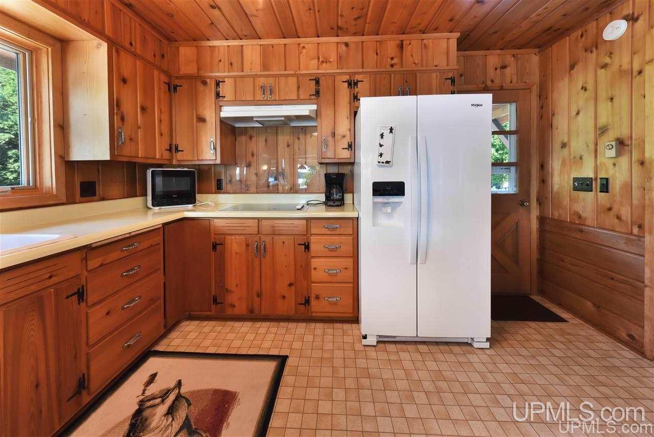 E19055 Fishhawk Lake Road Watersmeet, MI 49969 - Photo 33 of 47 Gallery Image 33