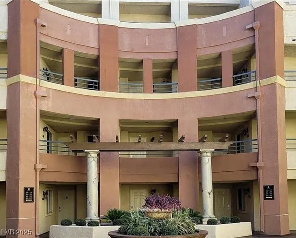 $2,000 | 270 East Flamingo Road, Unit 414, Las Vegas, NV 89169
