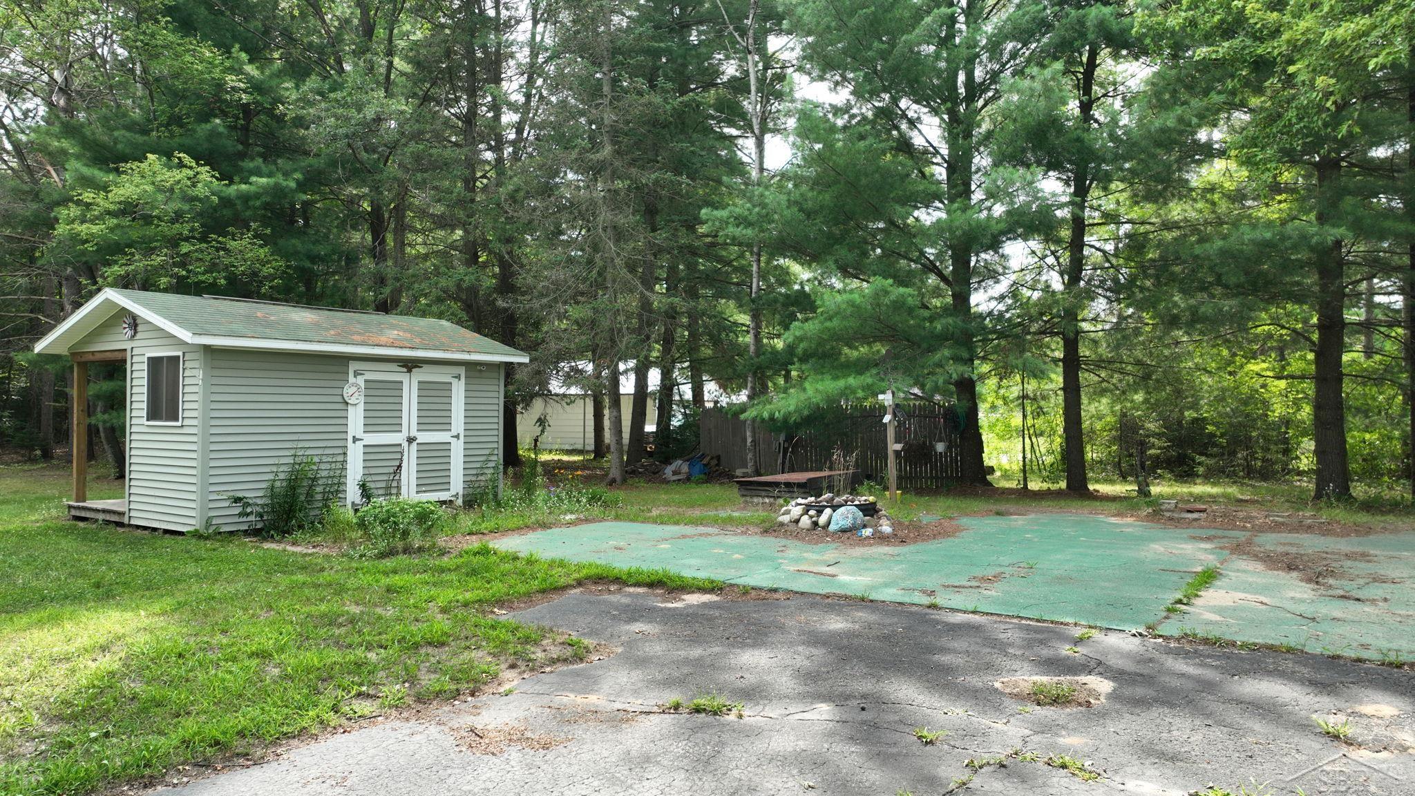 1516 Deer Brook Road Alger, MI 48610 - Photo 7 of 9