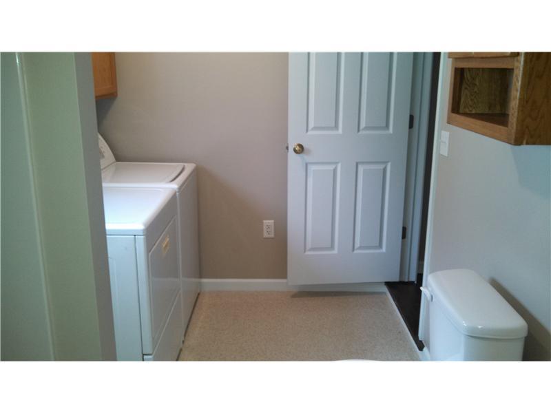 411 Cleveland Road Washington, PA 15301 - Photo 18 of 21 Full Bath.