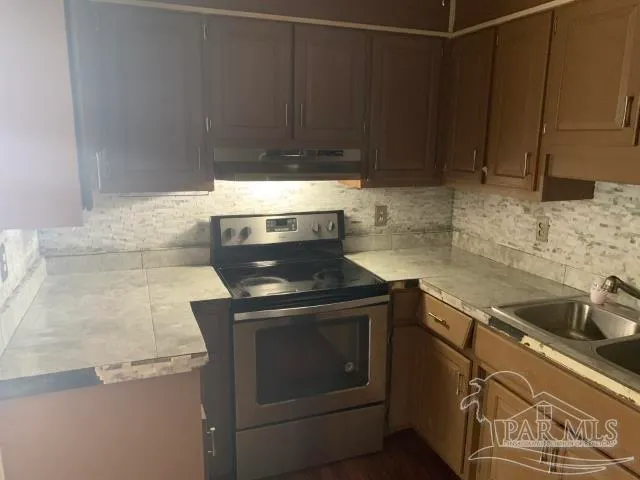 $93,600 | 529 Selina Street, Pensacola, FL 32503