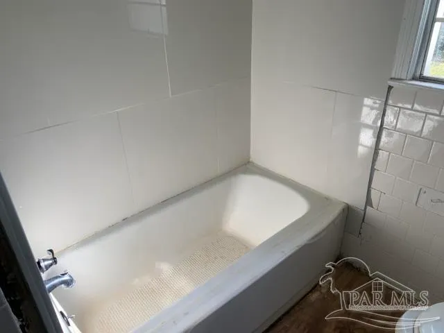 $93,600 | 529 Selina Street, Pensacola, FL 32503