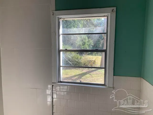 $93,600 | 529 Selina Street, Pensacola, FL 32503