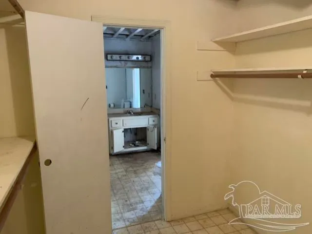 $93,600 | 529 Selina Street, Pensacola, FL 32503