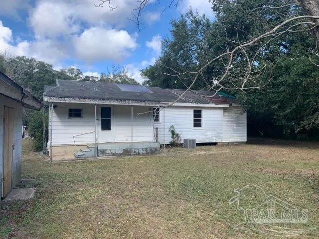 $93,600 | 529 Selina Street, Pensacola, FL 32503