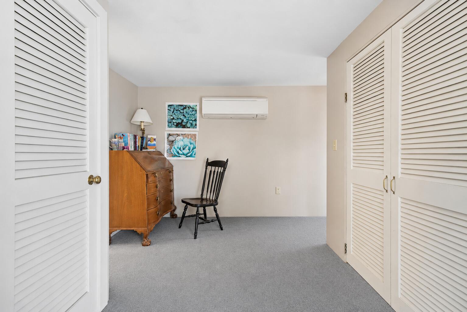 195 Beach Road Portland, ME 04019 - Photo 21 of 64 Home office nook