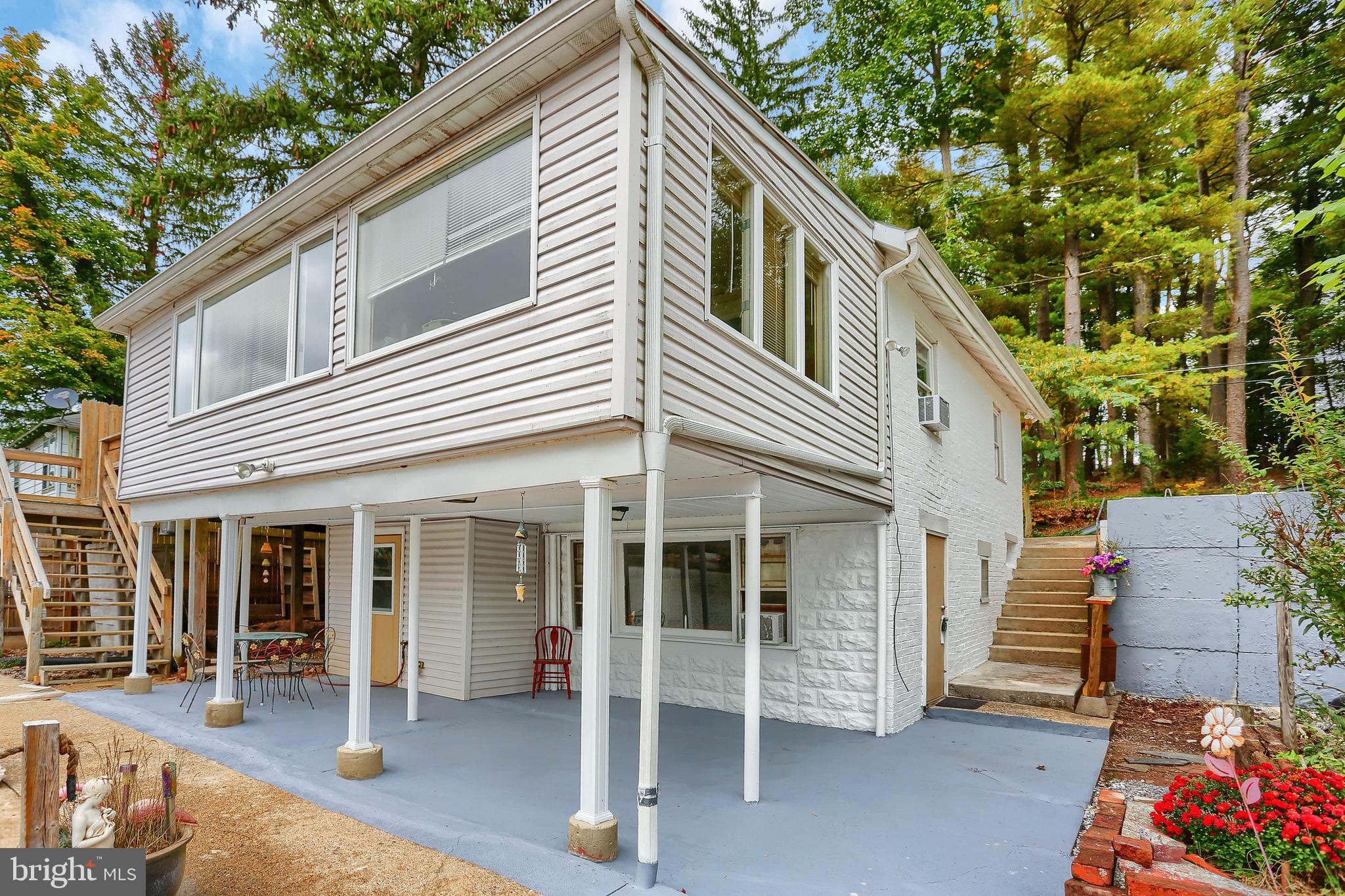 809 Silver Lake Road Lewisberry, PA 17339 - Photo 2 of 47