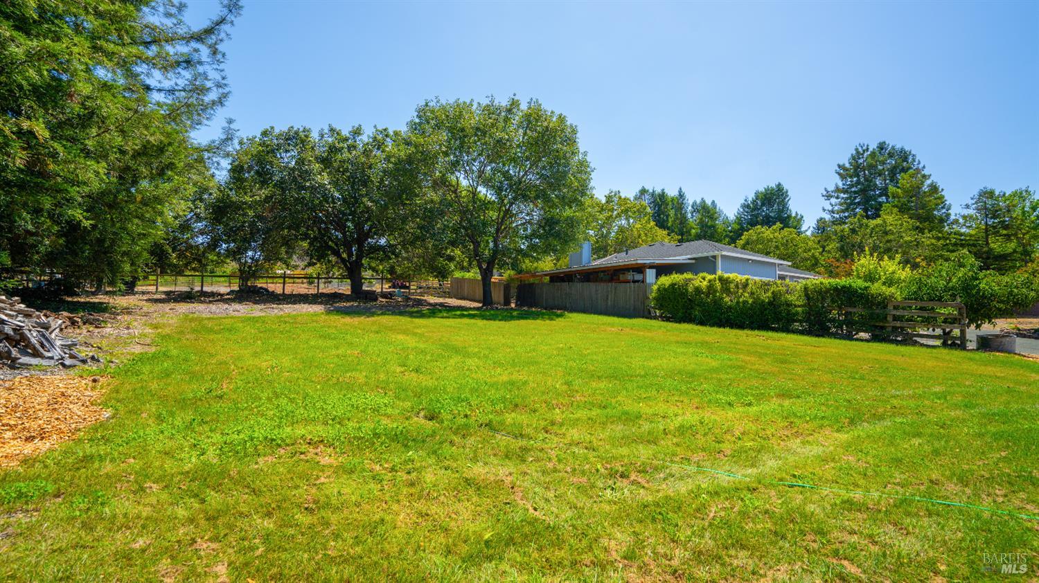 4336 Hessel Road Sebastopol, CA 95472 - Photo 35 of 54