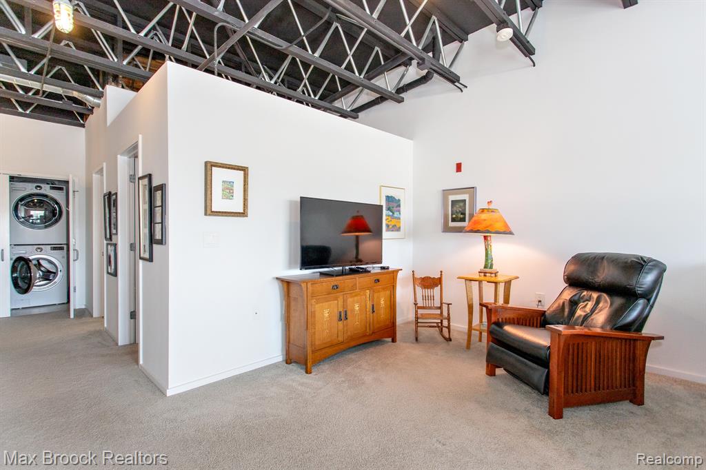 211 East 9 Mile Road, Unit 307 Ferndale, MI 48220 - Photo 48 of 60