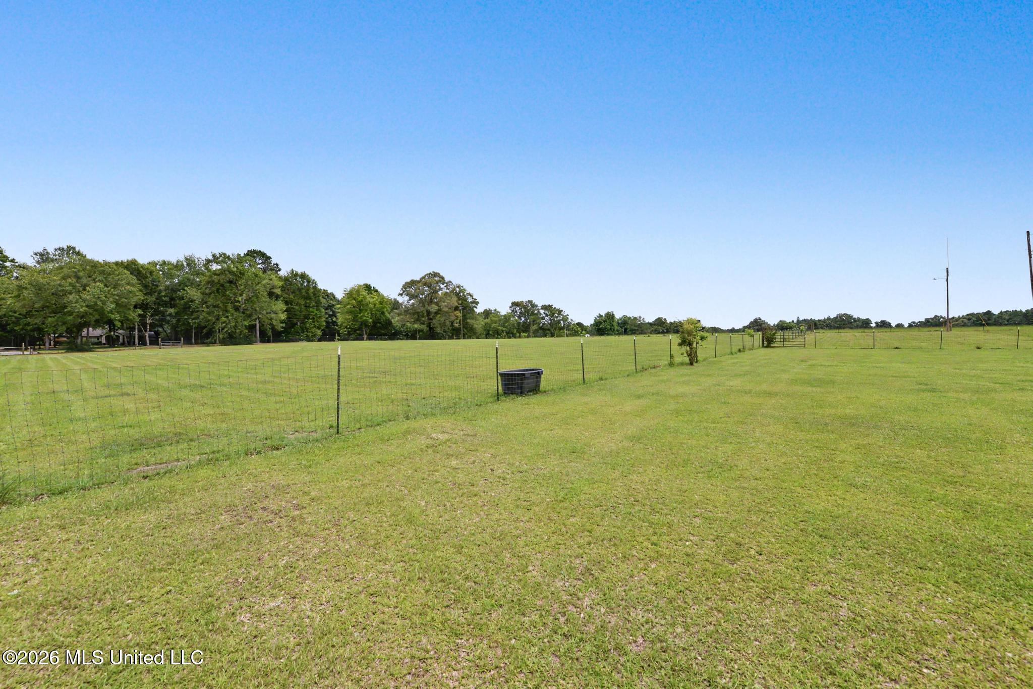 22361 Ira Johnson Road Saucier, MS 39574 - Photo 3 of 28 003
