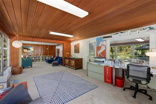 $1,150,000 | 455 South Shore Drive, Sarasota, FL 34234