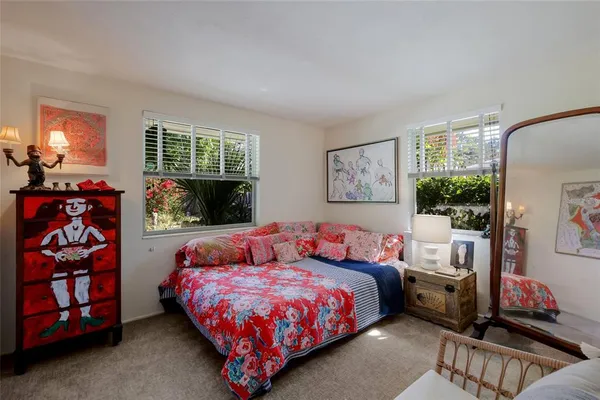 $1,150,000 | 455 South Shore Drive, Sarasota, FL 34234