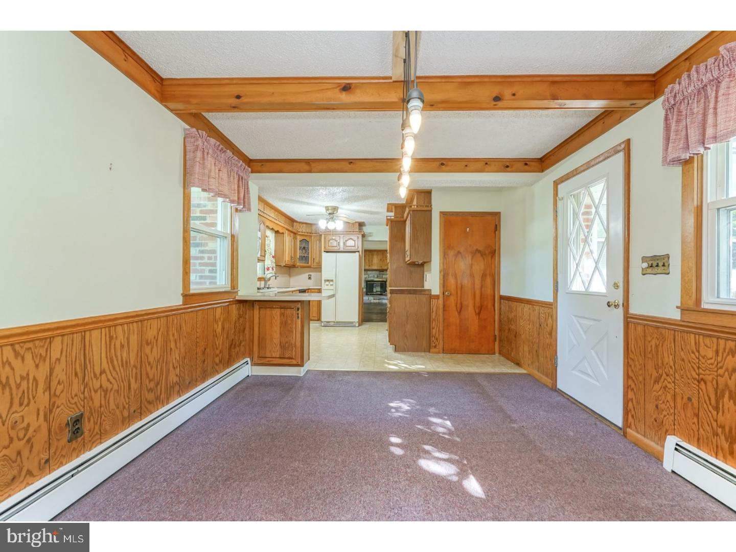 728 Heritage Road Sewell, NJ 08080 - Photo 3 of 25