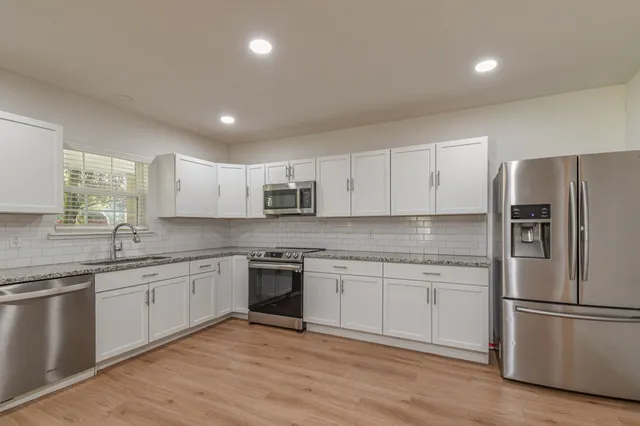 $1,450 | 5880 Beech Drive, Montgomery, TX 77316