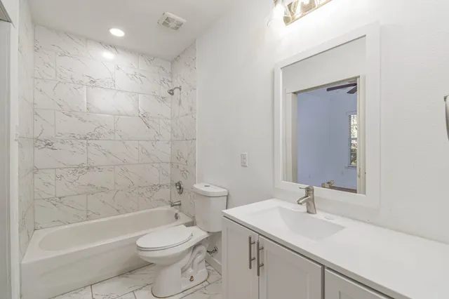 $1,450 | 5880 Beech Drive, Montgomery, TX 77316