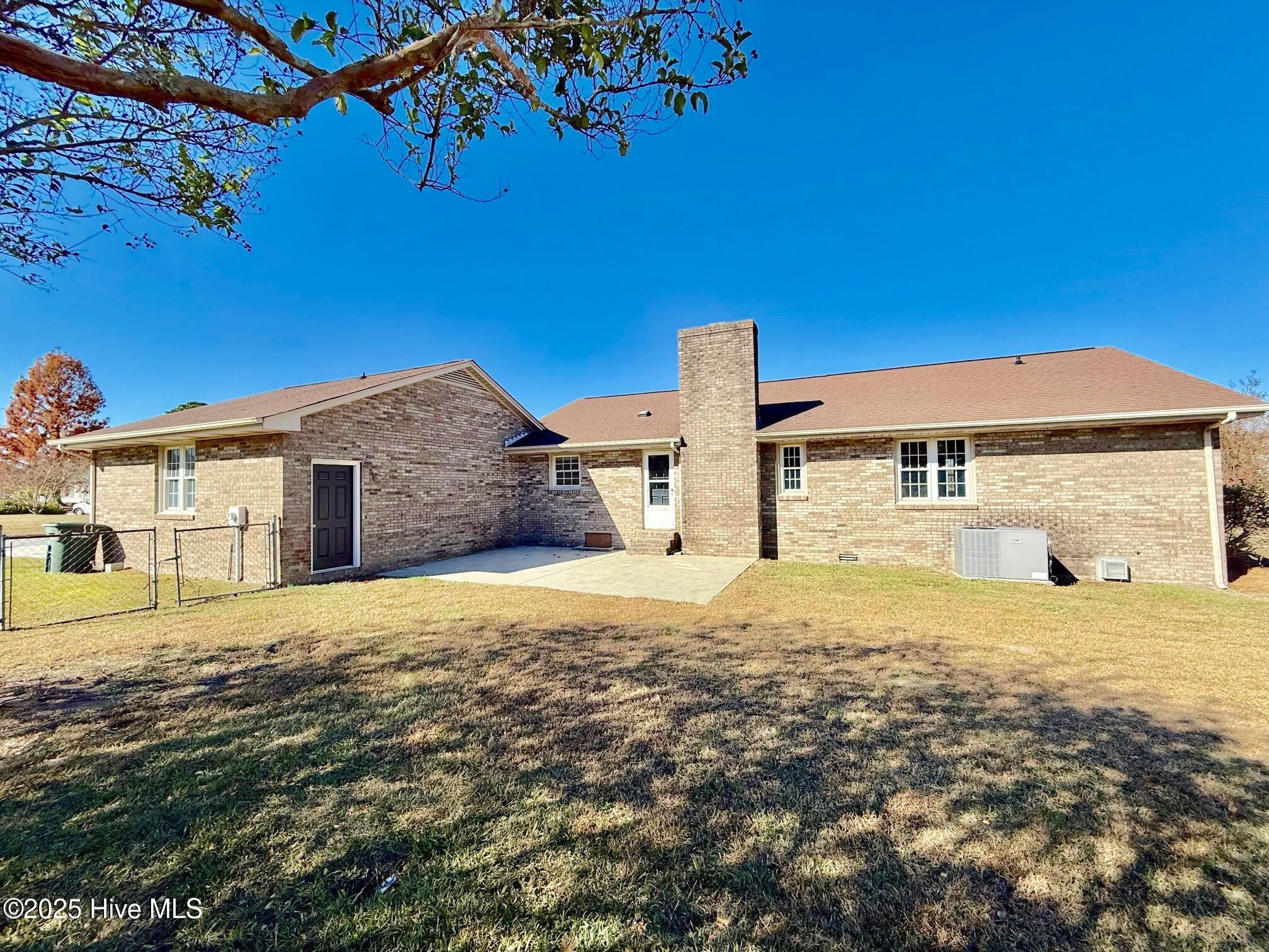 3809 Robin Road Ayden, NC 28513 - Photo 25 of 27 IMG_3257