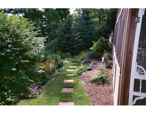 14 Cranberry Road Carver, MA 02330 - Photo 6 of 7 Gallery Image 6