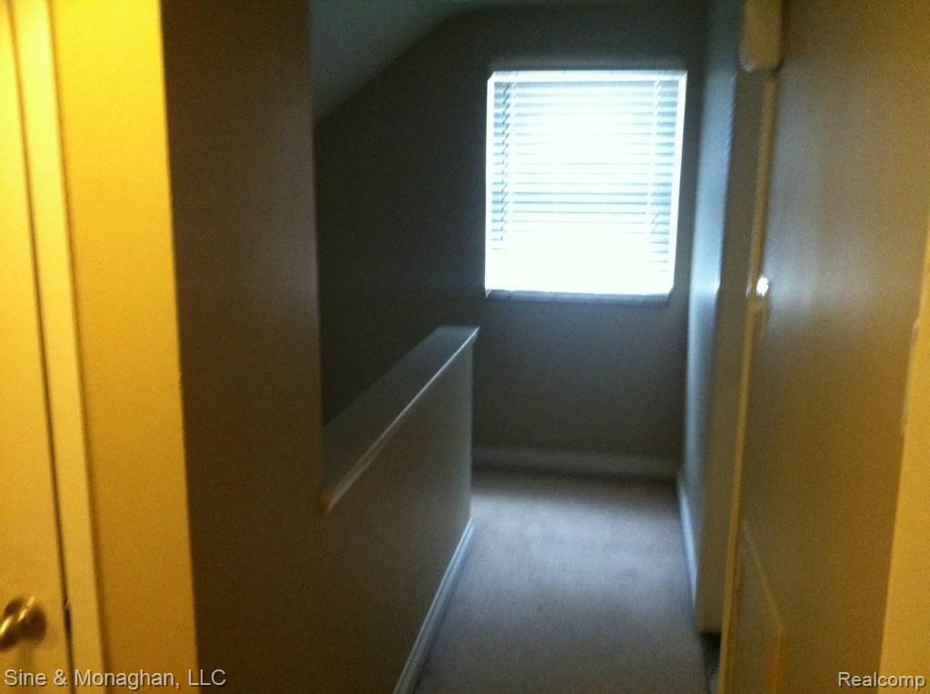 418 Moross Road Grosse Pointe, MI 48236 - Photo 21 of 26