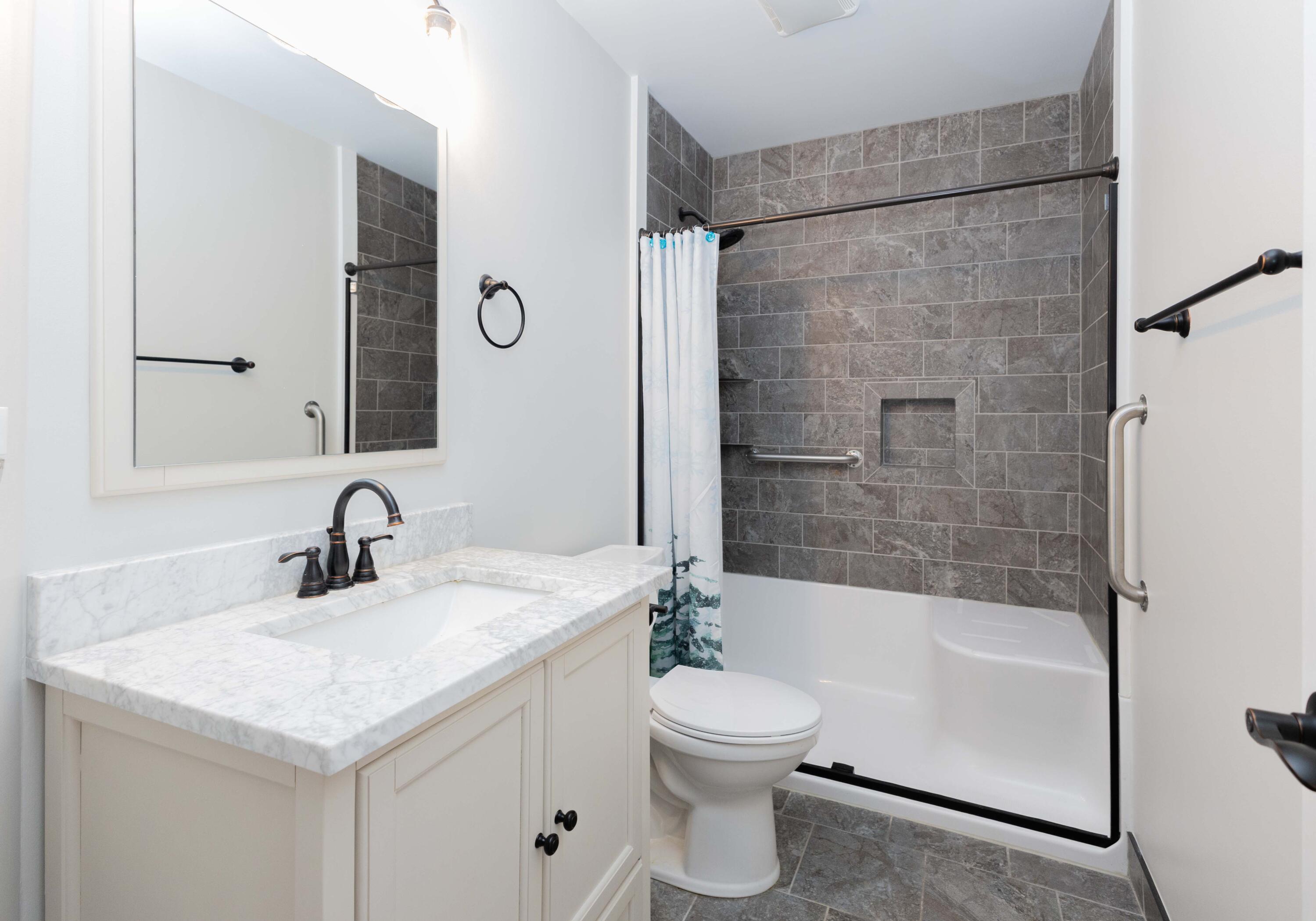 416 Ryan Road Ann Arbor, MI 48103 - Photo 17 of 24 15