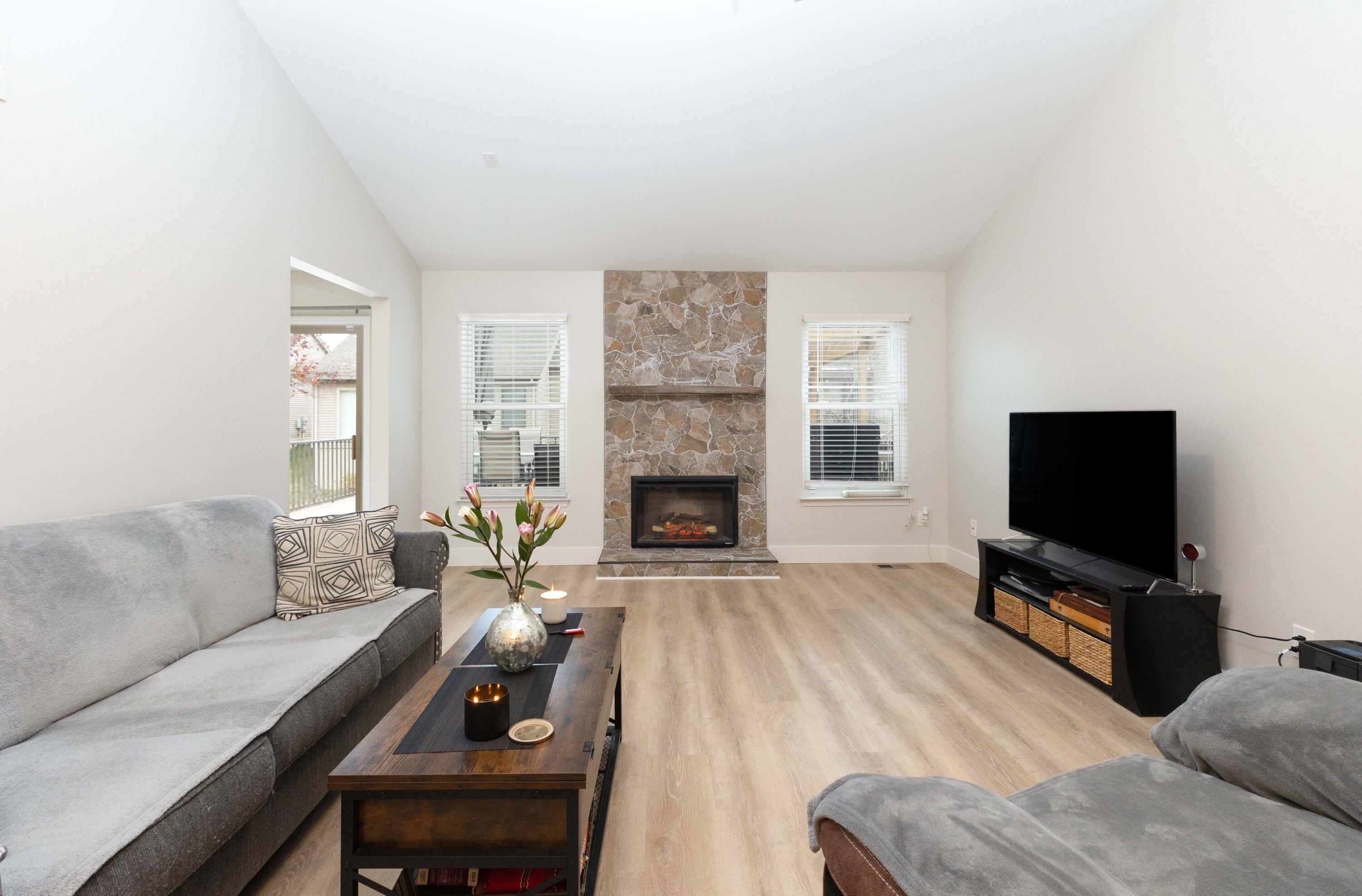 416 Ryan Road Ann Arbor, MI 48103 - Photo 6 of 24 4