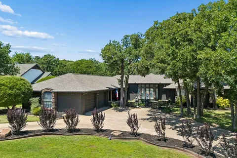 $830,000 | 119 Seminole Drive, Trophy Club, TX 76262