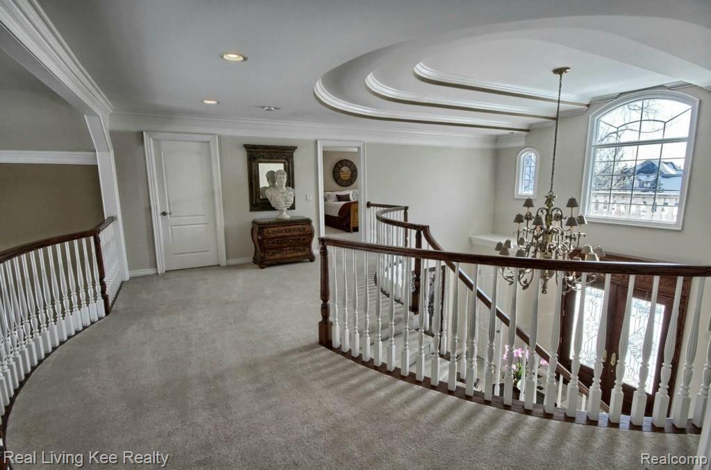 5480 Carrollton Court Rochester, MI 48306 - Photo 25 of 32 2nd_Floor_Bridge_And_Balcony.jpg